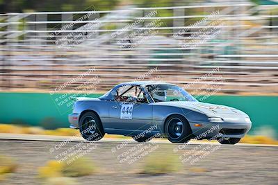 media/Oct-18-2025-Extreme Speed (Sat) [[d6d7e1fef1]]/Group 3 Purple/Session 3 (Turn 1)/